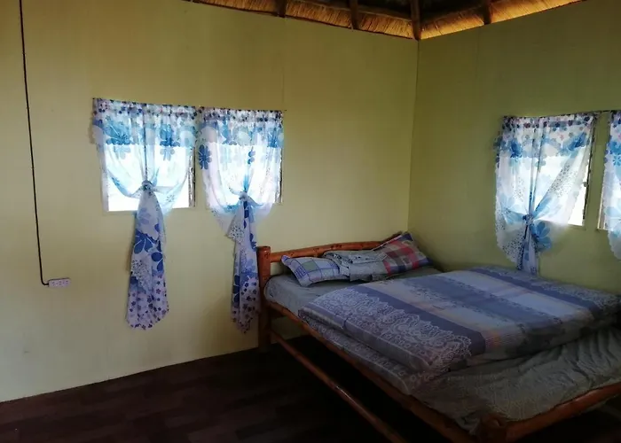 Harlyns Hostel Santa Cruz (Cebu)